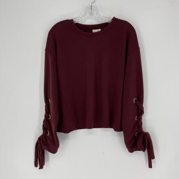 Sky and Sparrow Grommet Lace-Up Sweater Size Large - Picture 2 of 6